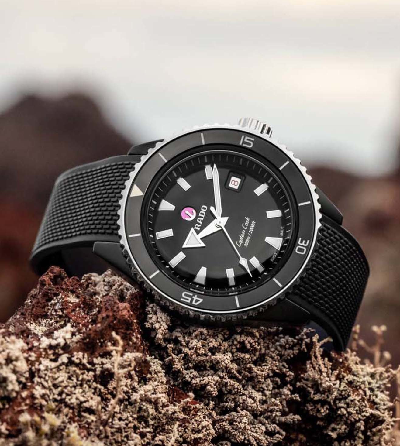 R32129158 | RADO Captain Cook Analog Watch for Men