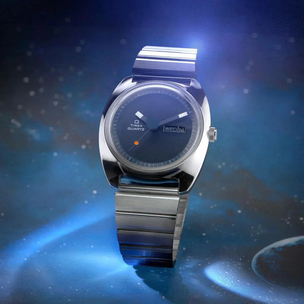 Timex Q 1975 Enigma Reissue Stainless Steel Men's Watch TW2W59800UJ