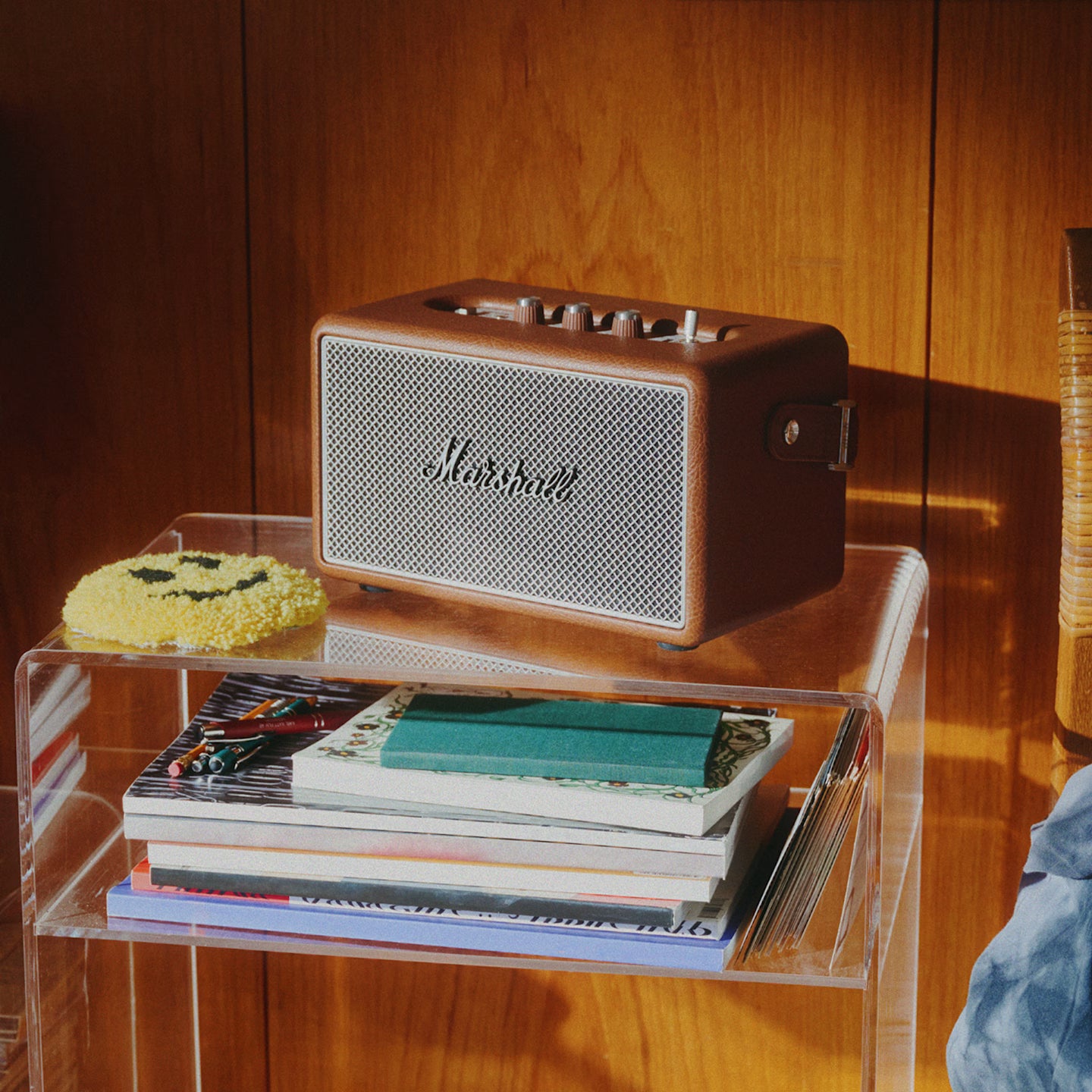 Marshall KILBURN III Wireless speaker with 50+ hours Playtime Brown
