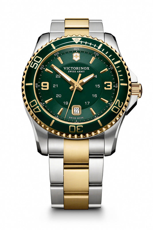 Victorinox MAVERICK Round Green Dial Men Watch 241605