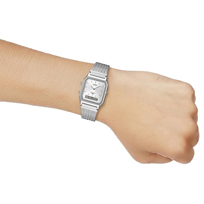 Casio VINTAGE AQ-230EM-7ADF Digital Analog Watch - D418