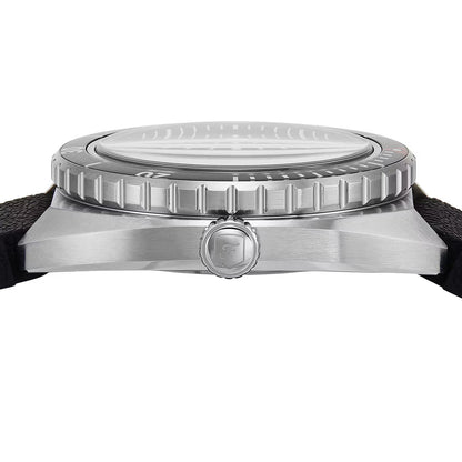 Fossil Breaker Quartz Black Dial With Date Analog Men's Watch FS6062