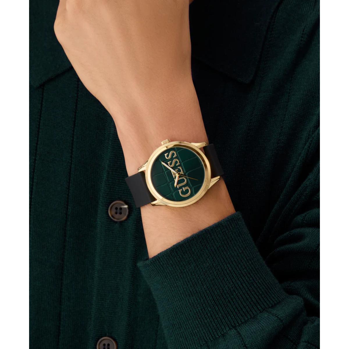 Guess Reputation Green Round Dial Analog Watch For Men GW0887G2