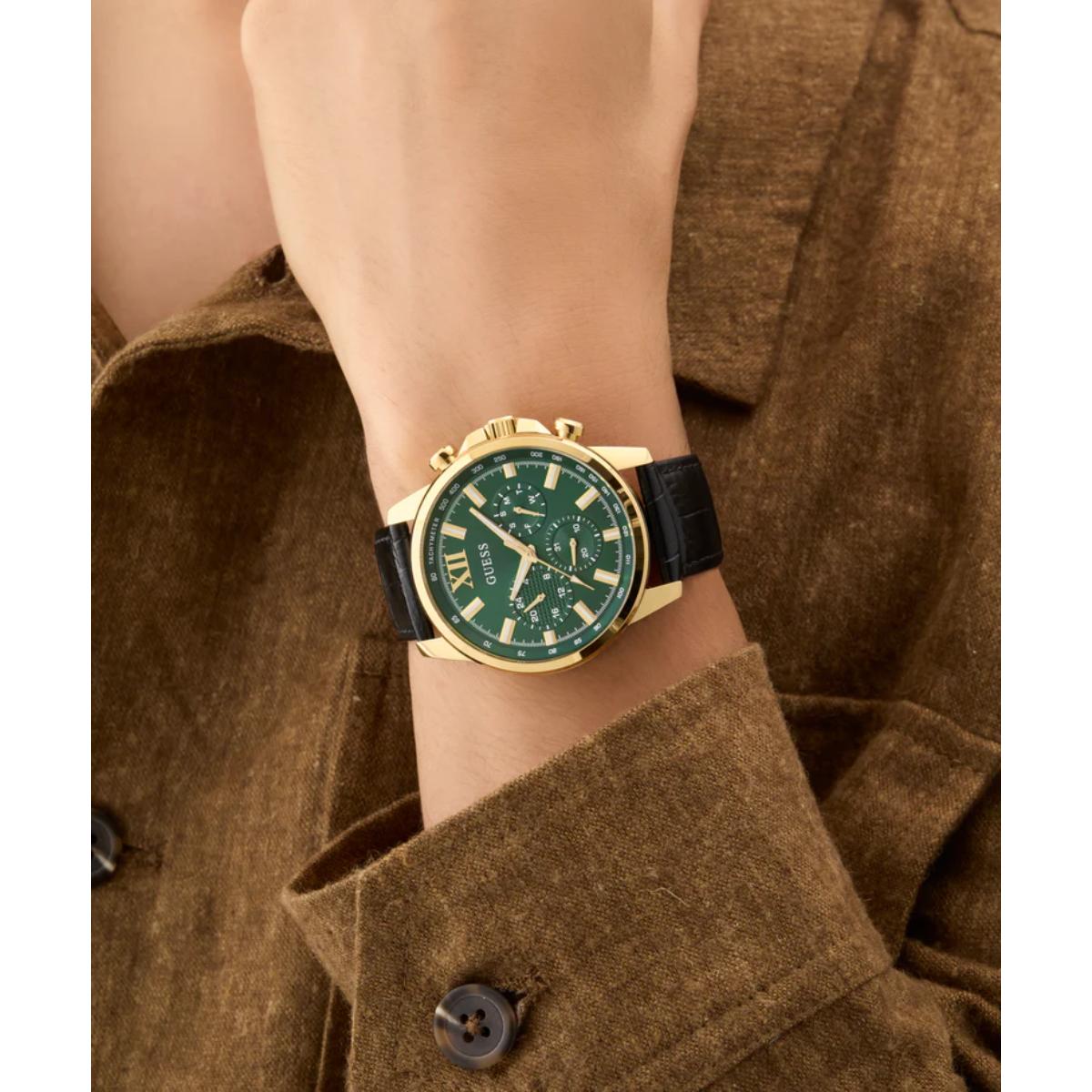 GUESS Quartz Green Dial Analog Chronograph Men's Watch GW0901G4