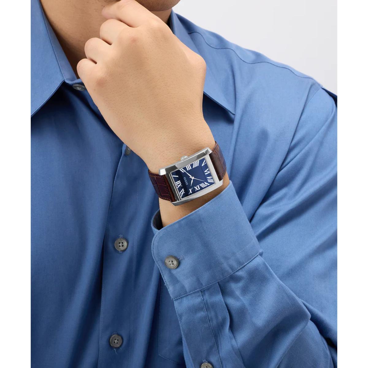 GUESS Quartz Blue Dial Analog Leather Strap Men's Watch GW1003G2
