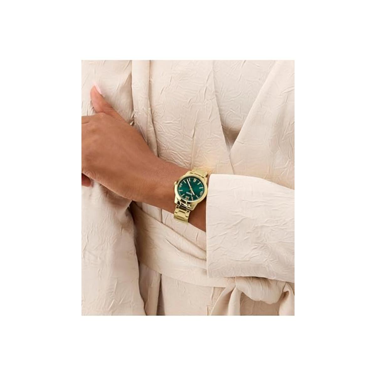 GUESS Quartz Green Dial Analog Stainless Steel Women's Watch GW1028L2