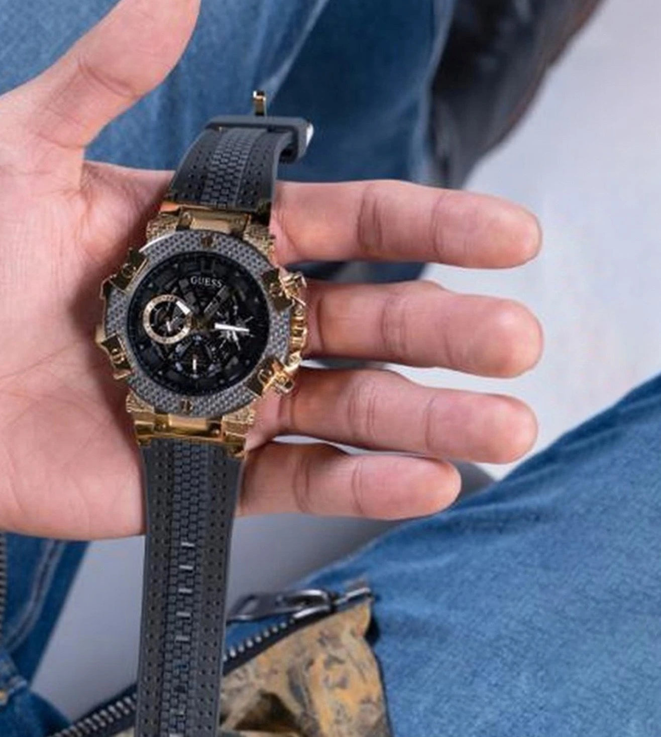 Guess carbon watch best sale