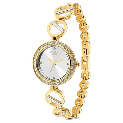 Titan Raga Viva Silver Dial Women Watch With Metal Strap NS2643BM01