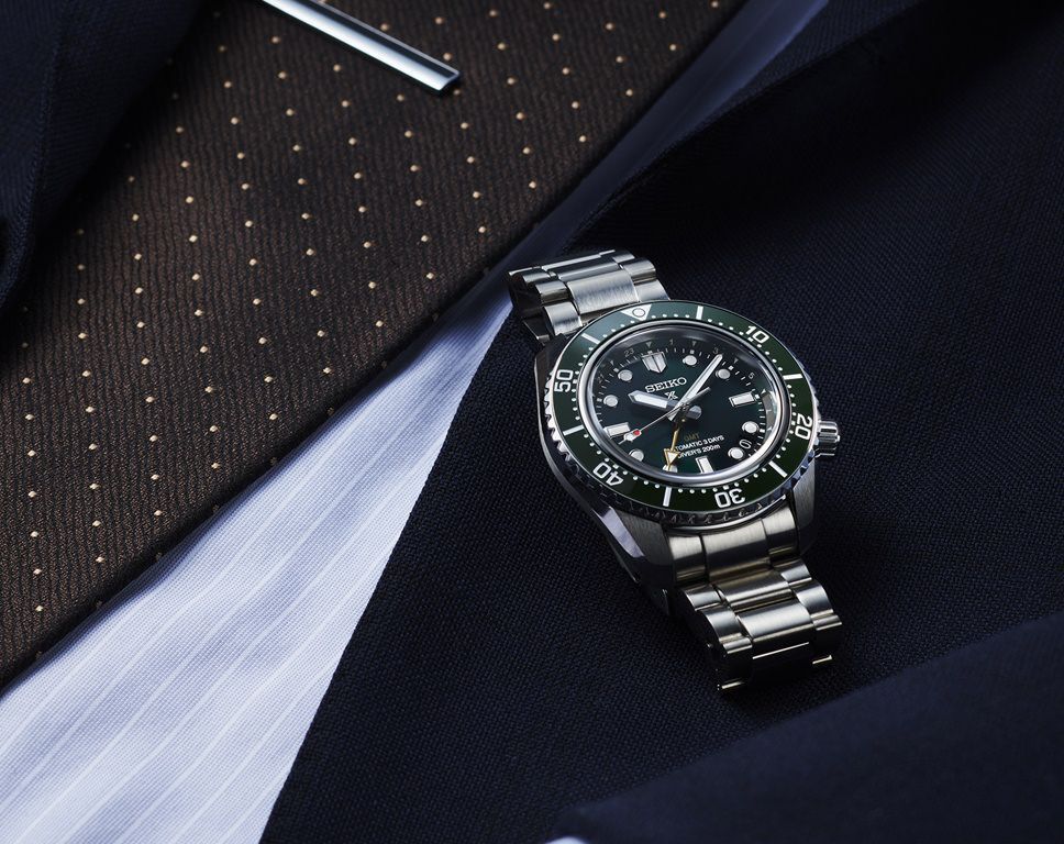 Seiko Prospex Marine Green Automatic GMT  - SPB381J1