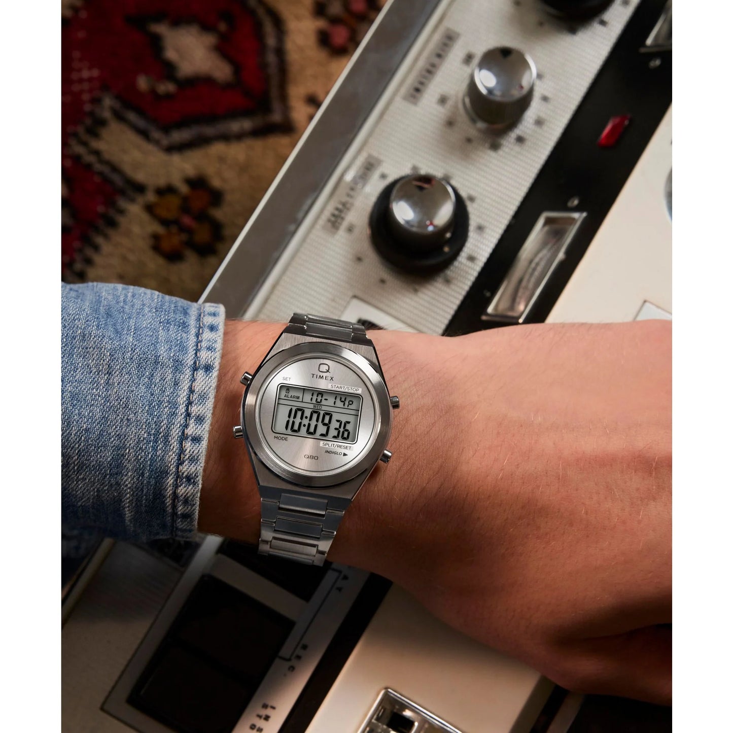 Timex Q Grey Round Dial Digital Men's Watch - TW2Y09800UJ