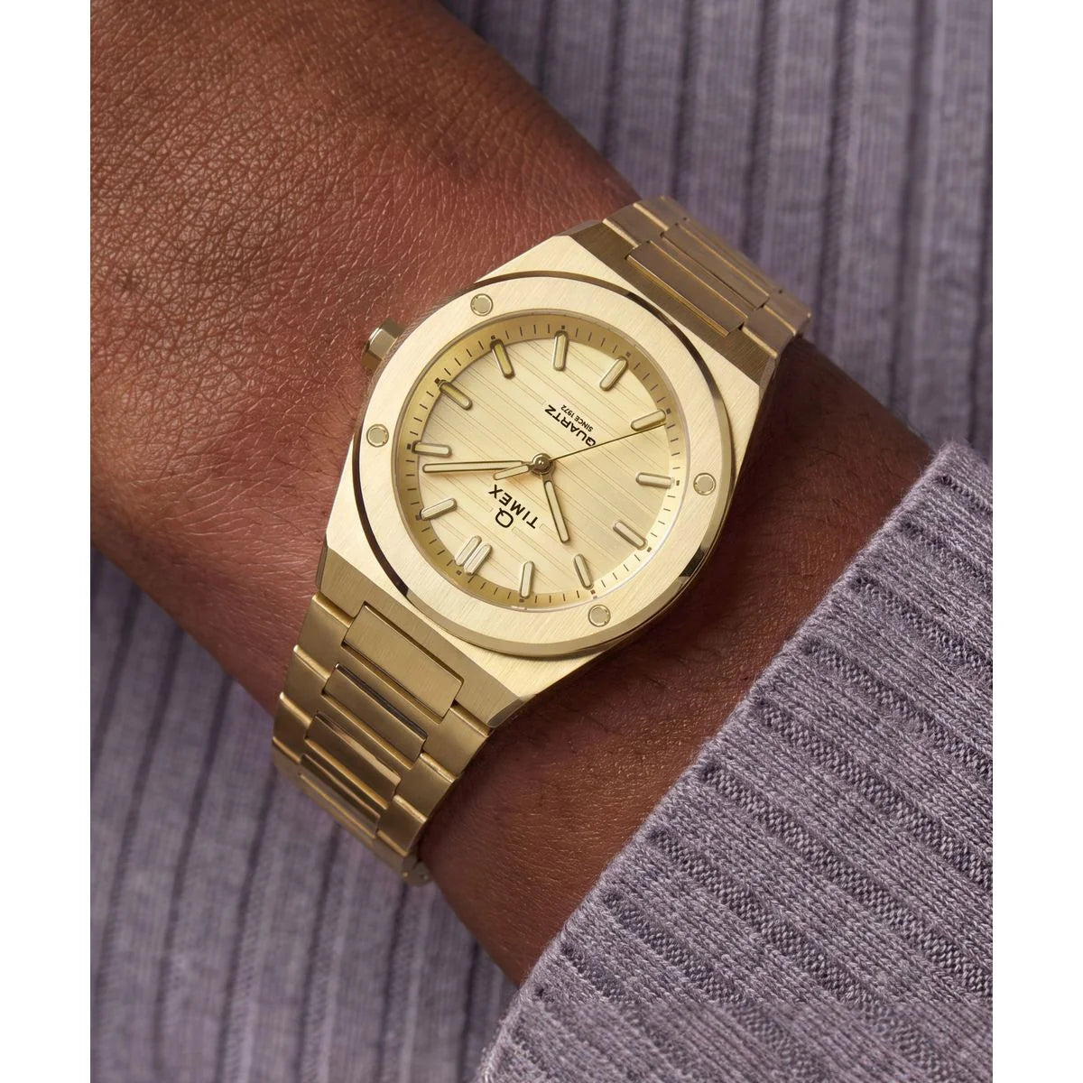 Q Timex Quartz Gold Round Dial Analog Women's Watch - TW2Y82000UJ