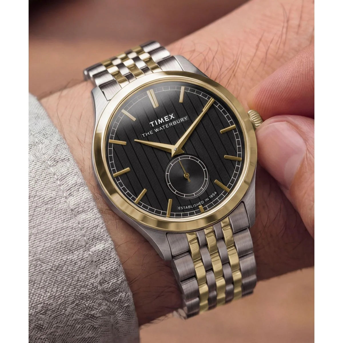 Timex Quartz Waterbury Black Dial Analog Men's Watch - TW2Y91900UJ