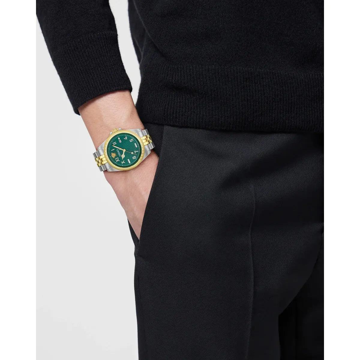 VERSACE Anteo Quartz Green Dial Analog Men's Watch VE9H00524