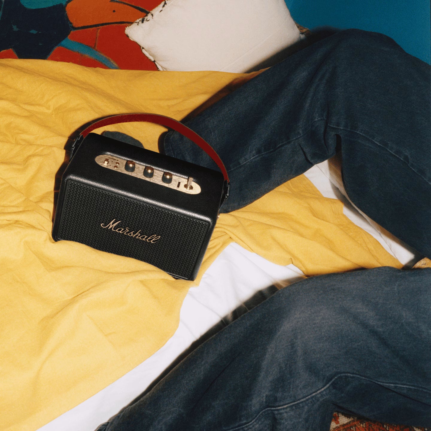Marshall KILBURN III Wireless speaker with 50+ hours Playtime Black and Brass