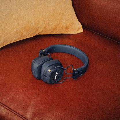 Marshall MAJOR V Wireless on-ear headphones with 100+ hours of playtime Blue